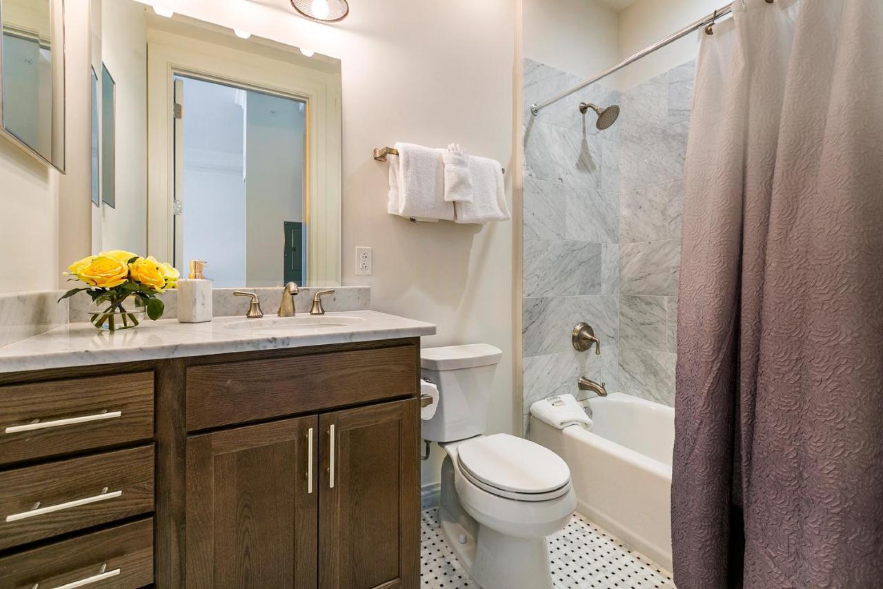 نيو أورلينز 1 And 2 Bedroom Private Condos Steps Away From French Quarter المظهر الخارجي الصورة
